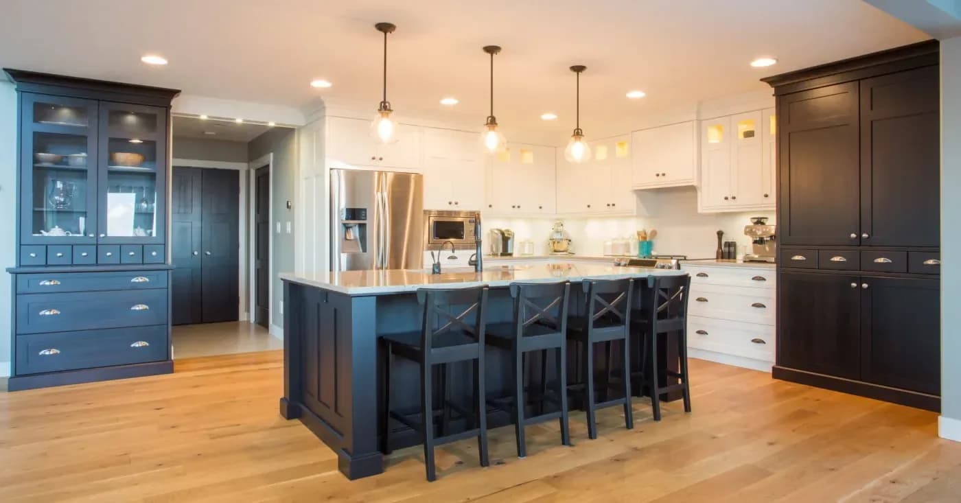 Kitchen with pendant and ceiling lighting